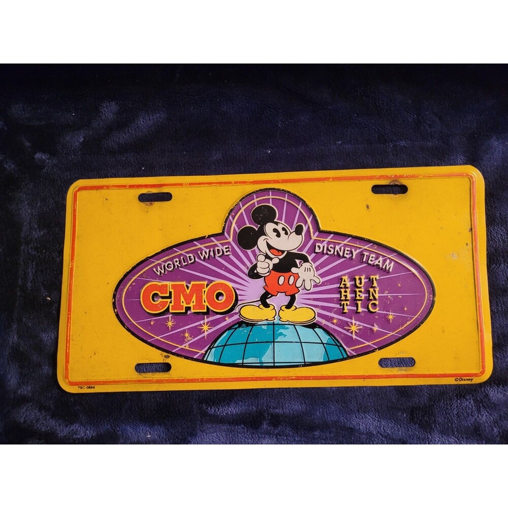 Vintage Disney CMO Cast Member Only Mickey Mouse Metal Car Tag Mid-1990s
